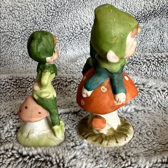 Vintage Lego Pixie Elves On Mushrooms Figurines Set Of 4 - Picture 13 of 16